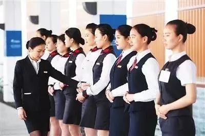 銅仁市錦江旅游服務培訓中心餐廳服務培訓班正式開班